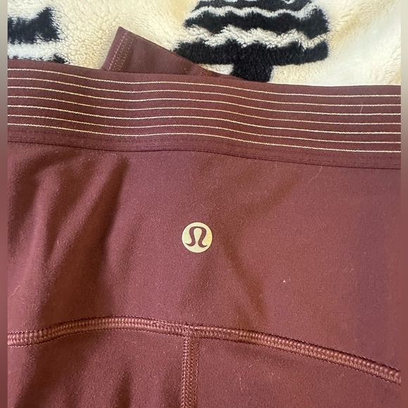 Lululemon principal dancer gold lined leggings size 6 - Picture 5 of 6
